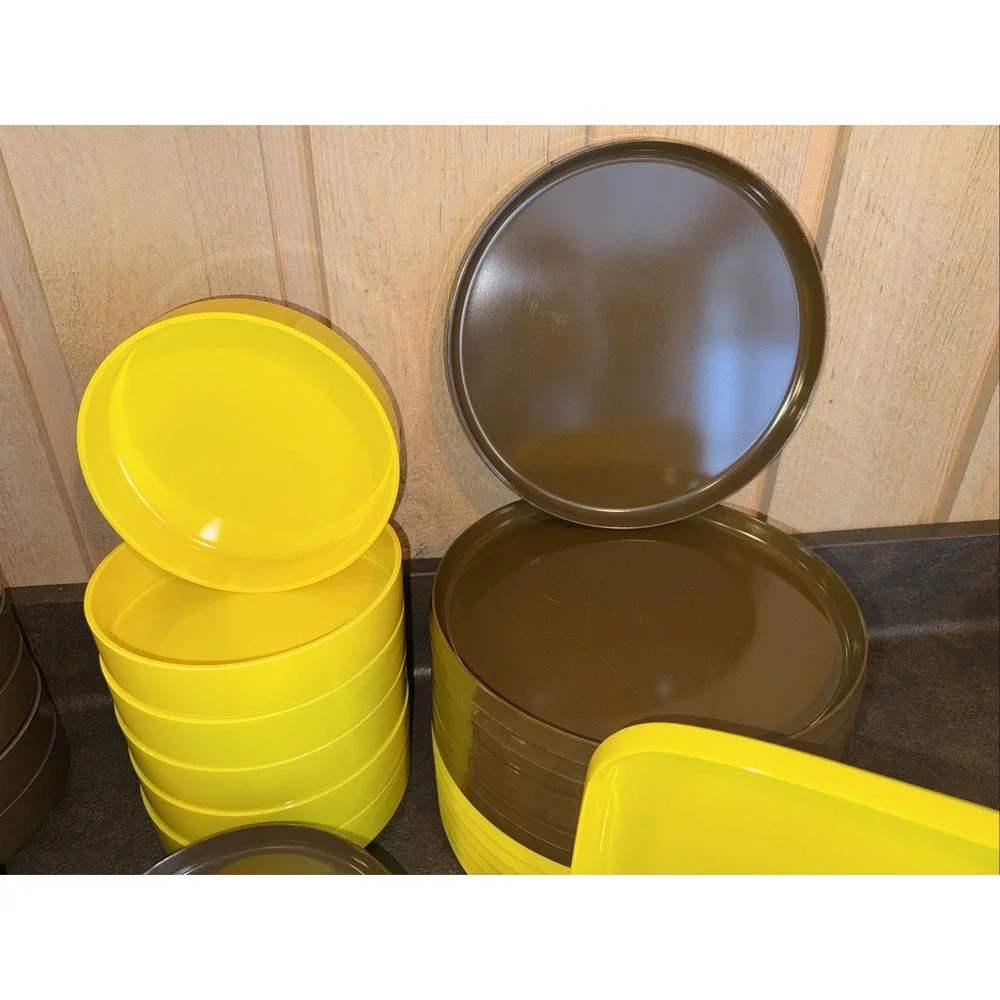 MCM Oblique By PMC Melamine Plates, Bowls, Trays‎ 50 Pieces - Mid Century Modern